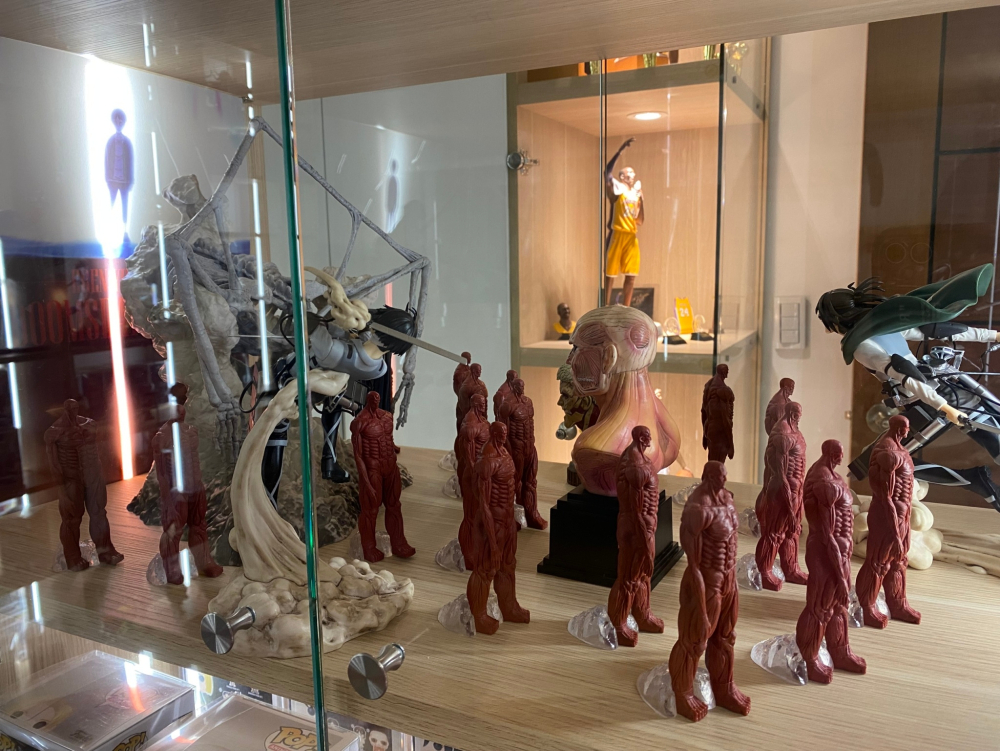 LINE_ALBUM_公仔房完工照_250213_8